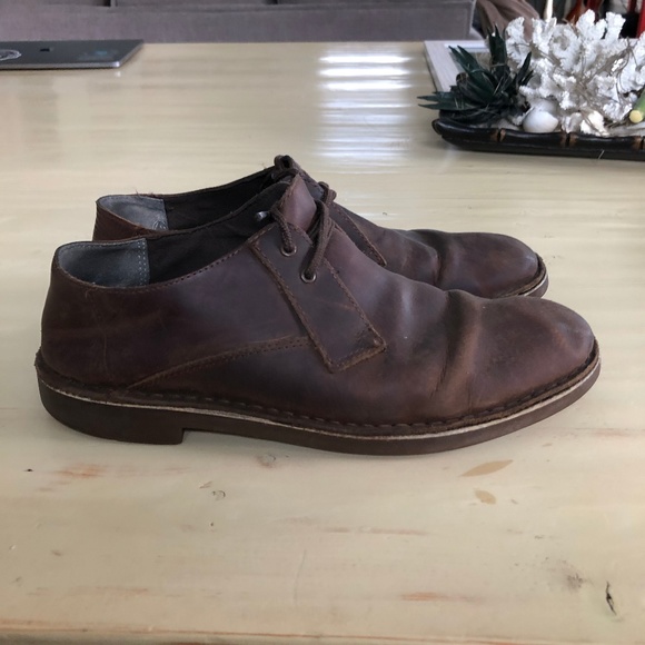 low cut oxford shoes